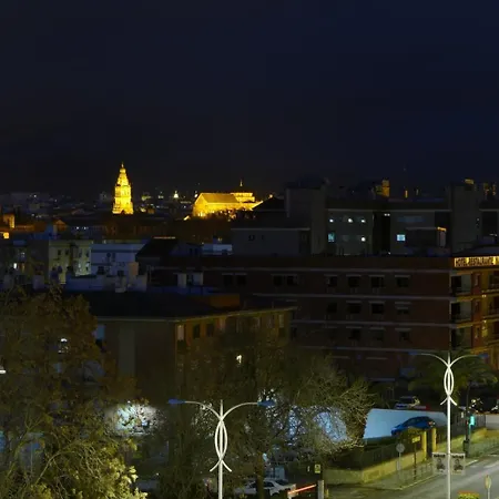 Tranquilo Piso Con Vistas A La Mezquita By Bebalmy 코르도바